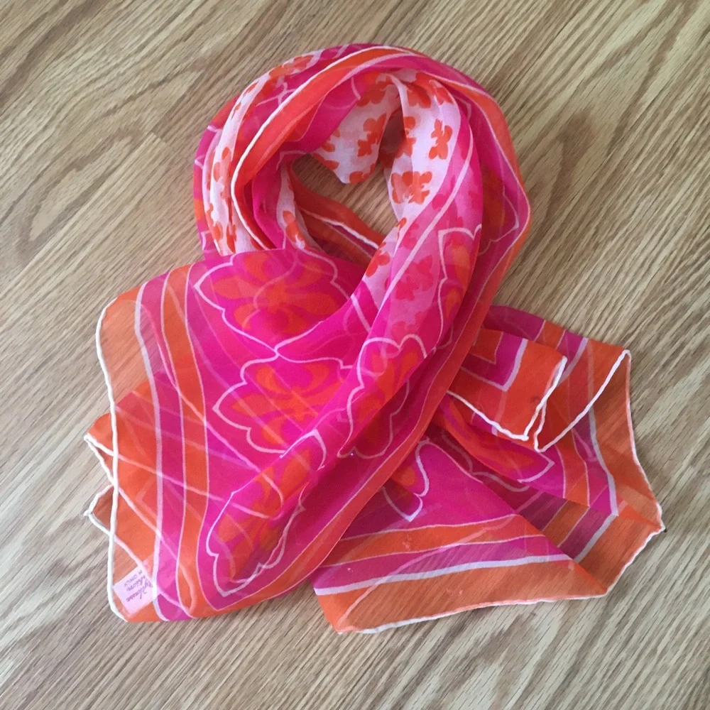 VINTAGE Specialty House‎ Fashion Fleur-de-Lis Scarf - Picture 4 of 4